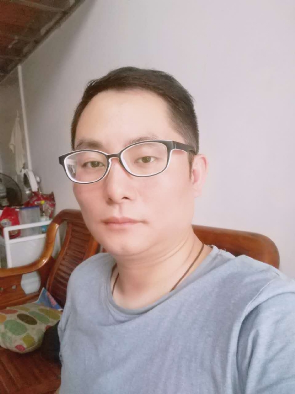 流星的尾巴的第一张照片--政和相亲网