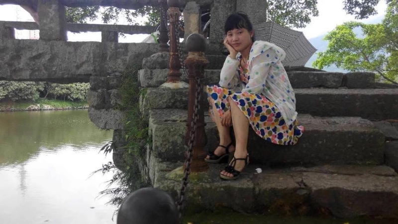 女子悠然的第一张照片--政和相亲网