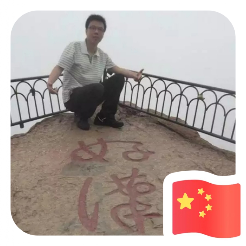 一只小虎牙的第一张照片--政和相亲网