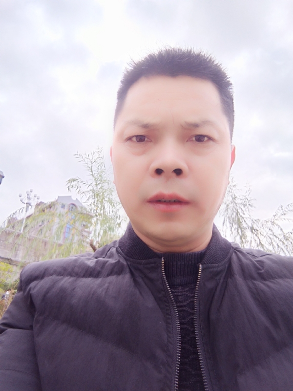 随缘的第一张照片--政和相亲网