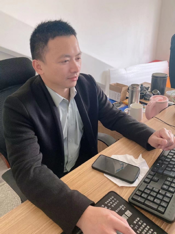 落叶知秋的第一张照片--政和相亲网