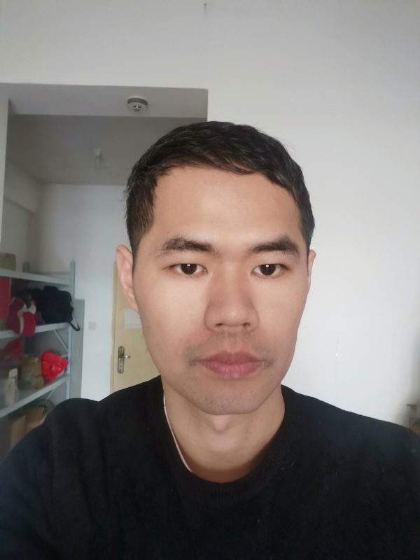 梦想在飞翔的第三张照片--政和相亲网